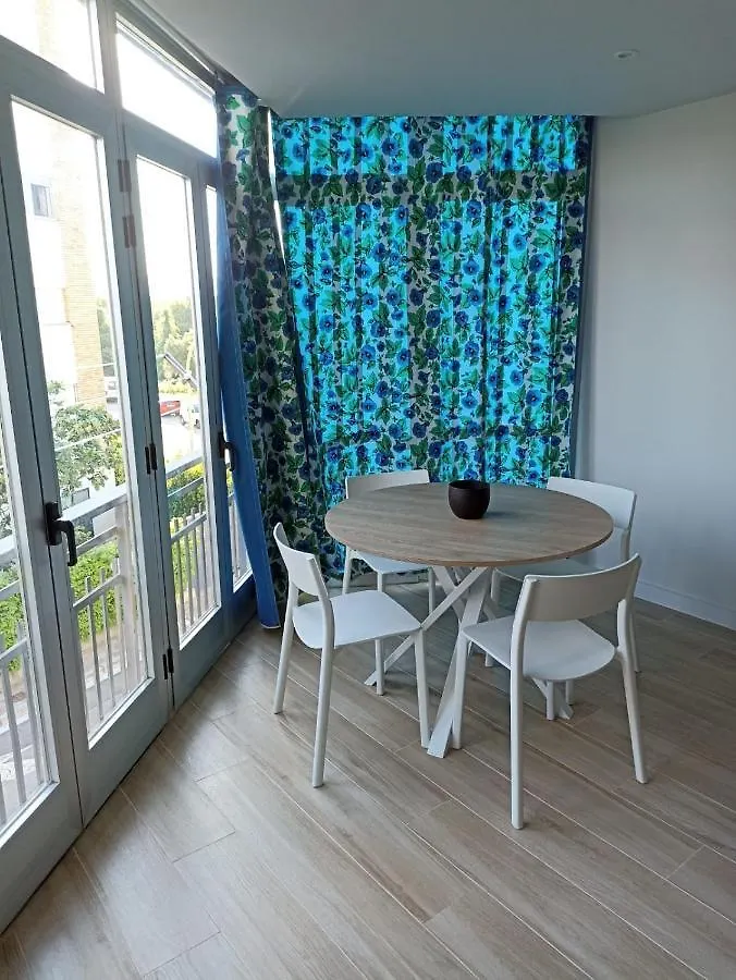 Apartamento En Cambrils 0*,